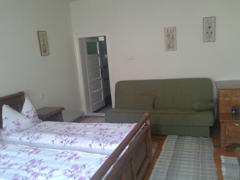 Pensiunea Sofy Arieşeni Esterno foto